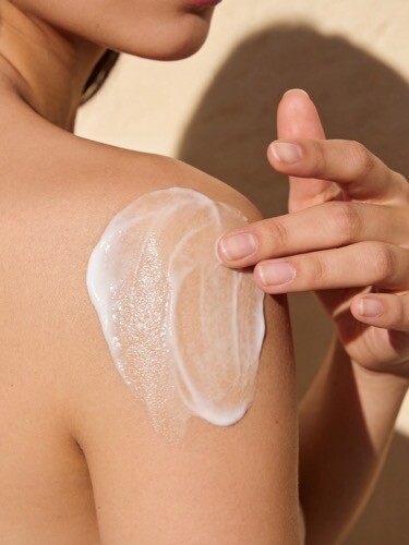 Fluide solaire lacté SPF 30 bio - corps et visage – Image 4